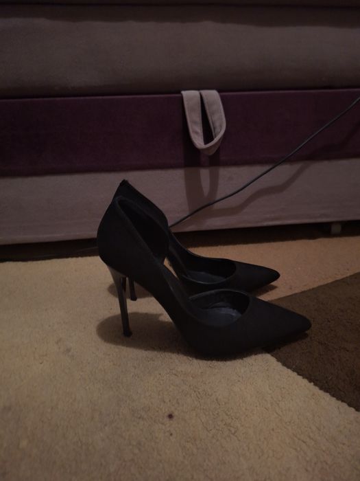 туфлі на каблуке