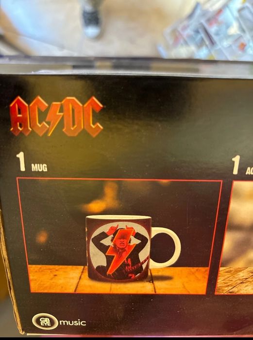 AC/DC – Official Gift Set / Coffret Cadeau (GB Eye Music / Merchandise Oficial)