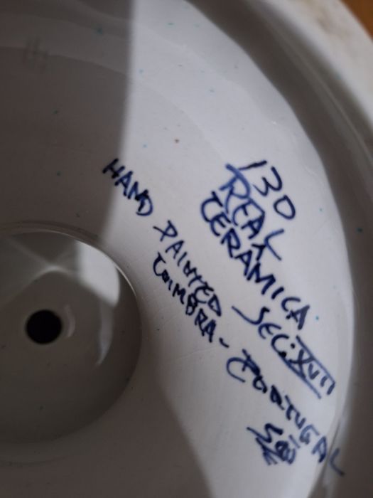 Suporte de bolos pintado a mão