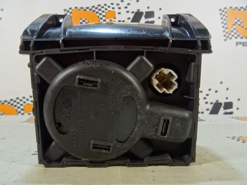 Isqueiro AUDI A6 (4F2, C6)