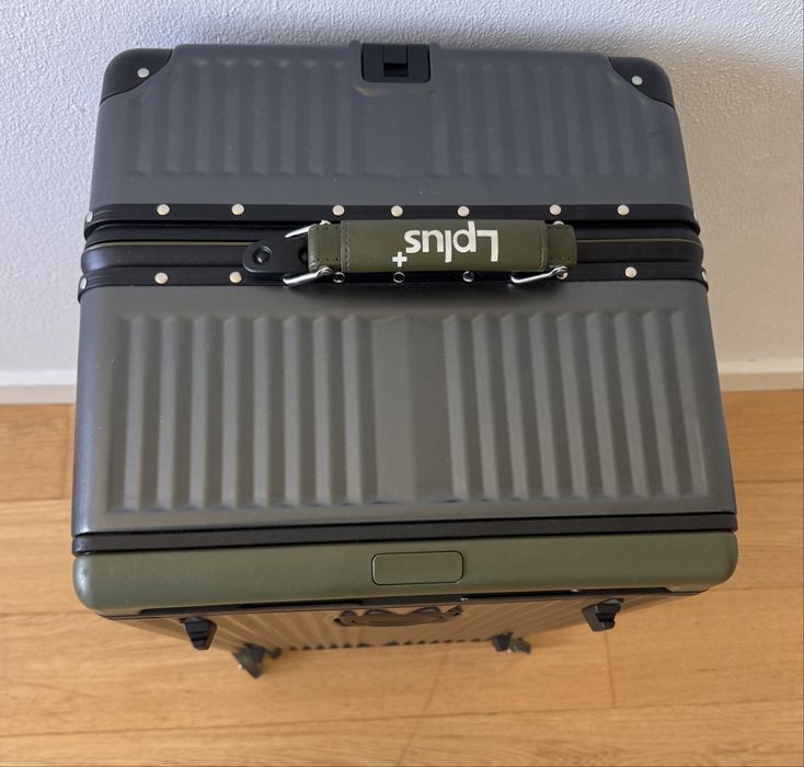 Mala de viagem 28” Lplus+ – como nova, usada apenas 1 vez