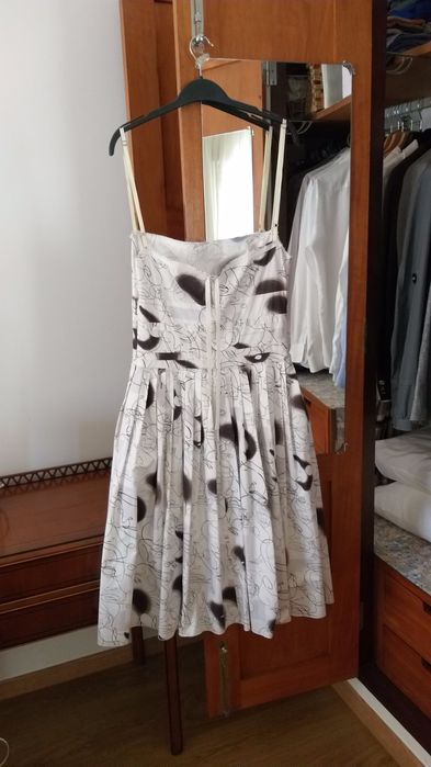 Vestido Prada festivo, com padrão original, muito pouco uso