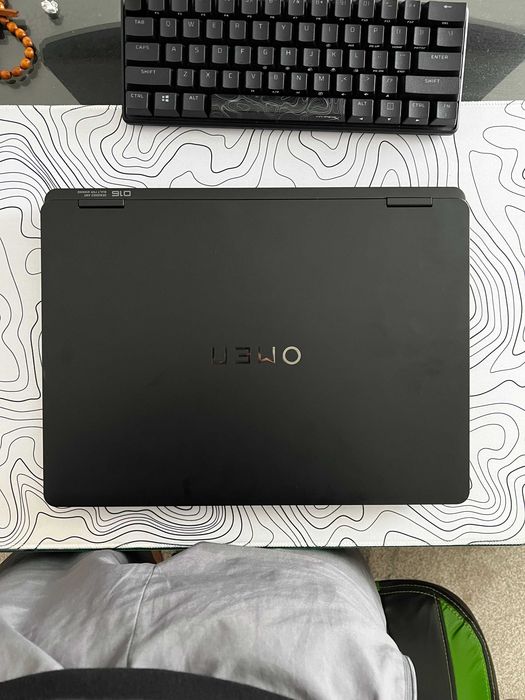 HP Omen 16 RTX 5070 Ryzen 9 24gb ddr5
