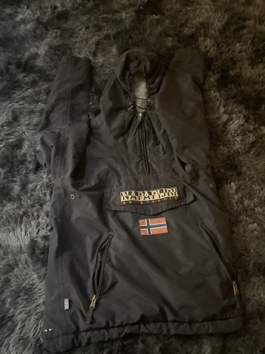 Гарний анарак Napapijlri