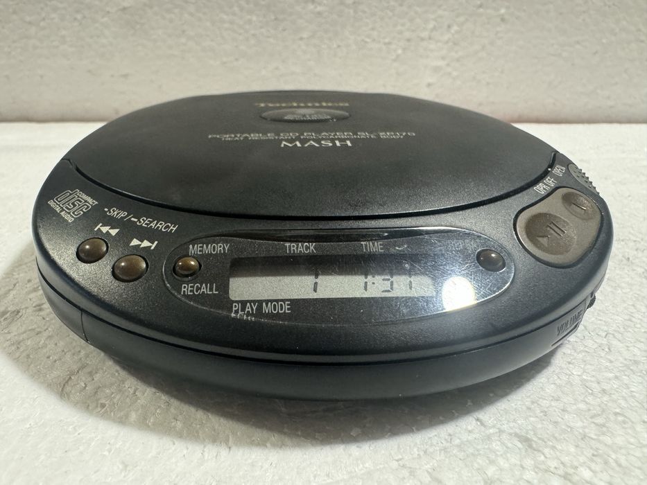 Discman Technics447358687112734724