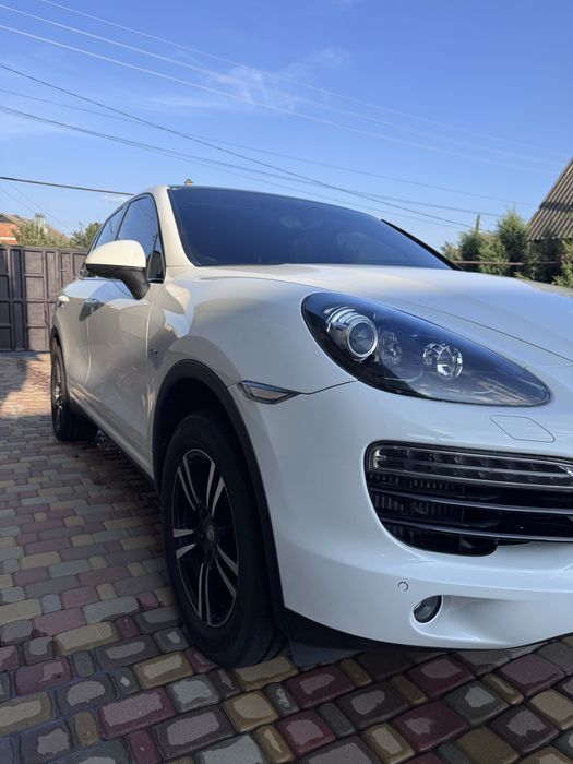 Спрчно Продам Porshe