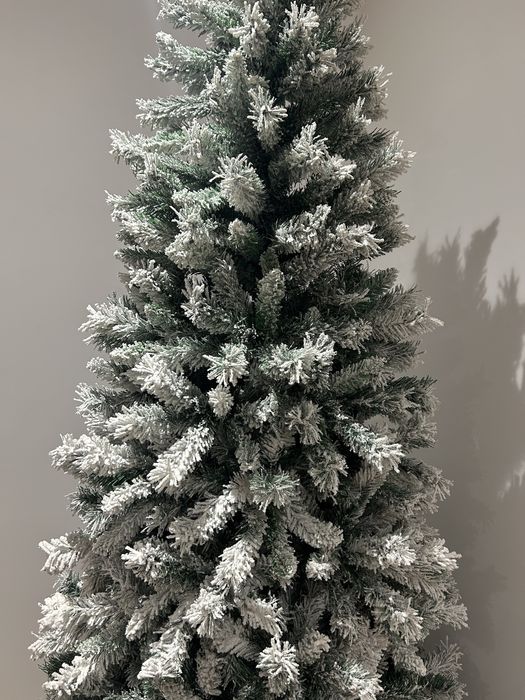 Arvore de natal com neve