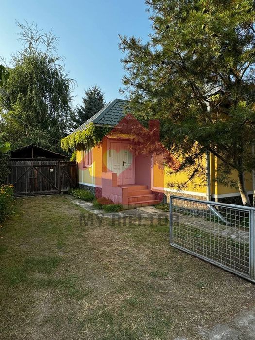 Продаж будинку в с. Середнє - View 3