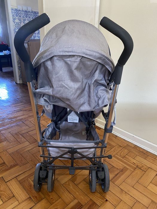Carrinho de bebe marca Chicco