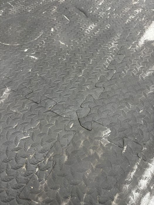 Puzzle 16m2 używane siłownia