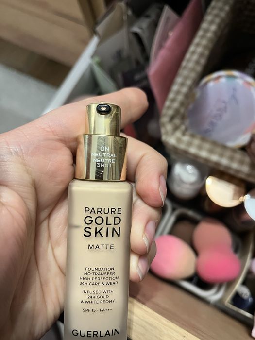 Podklad guerlain rezerwacja dla Karoliny