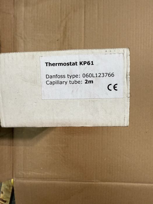 Termostat nagrzewnicy wodnej  - regulator temperatury KP61 DANFOSS