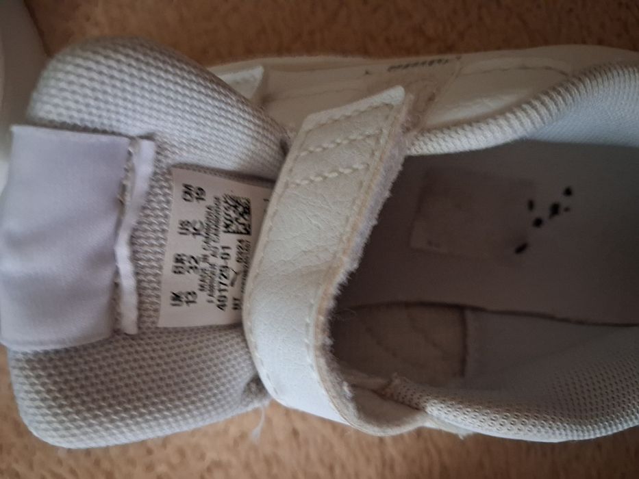 Кросівки Puma для дівчинки