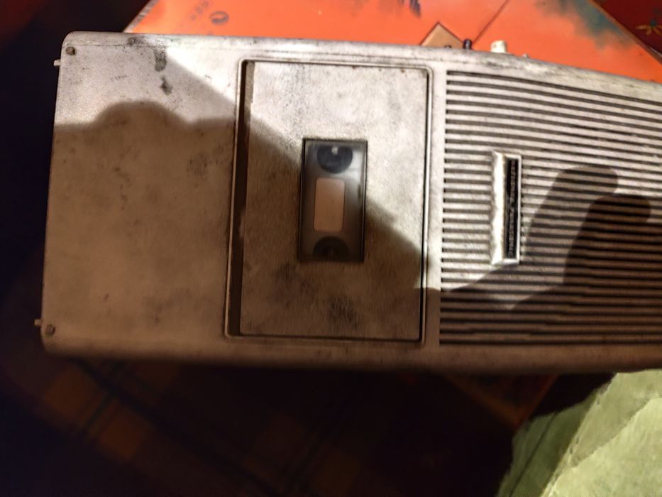 Gira discos portáteis antigos