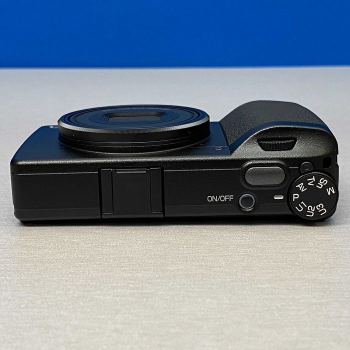 Ricoh GR IV HDF (25.7MP) | 3 ANOS DE GARANTIA