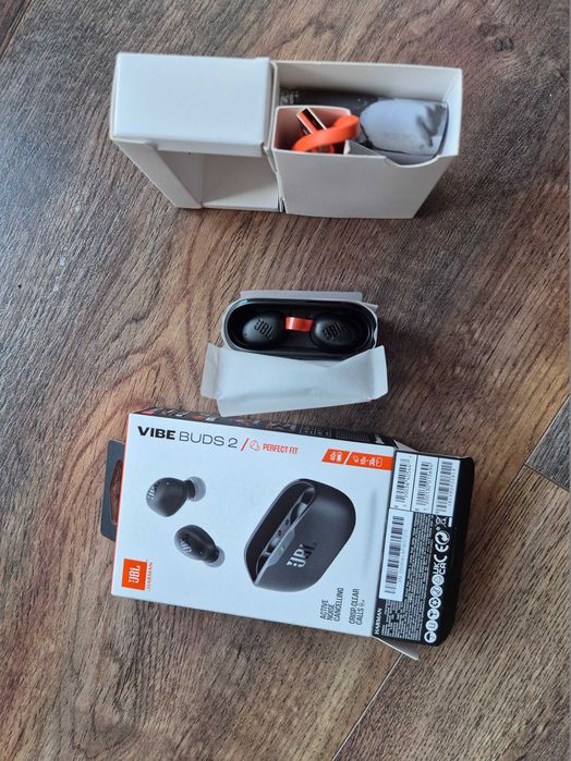 JBL Vibe Buds Czarne