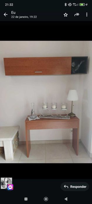 Consola em cerejeira