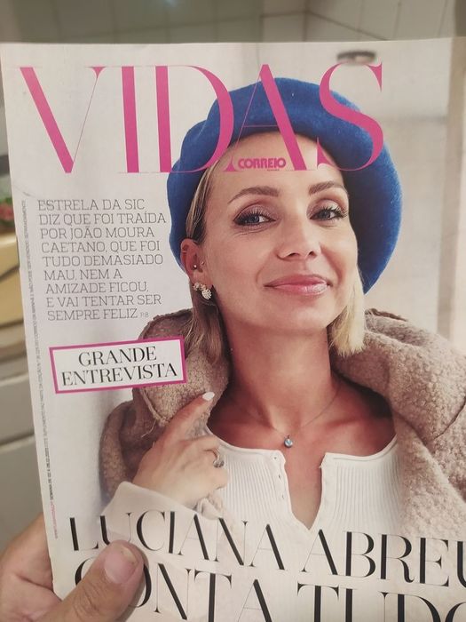 Revista vidas Luciana Abreu - oferta dos portes de envio