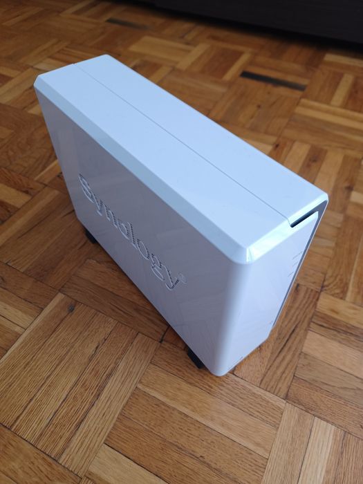 NAS Synology DS120j + dysk 6TB