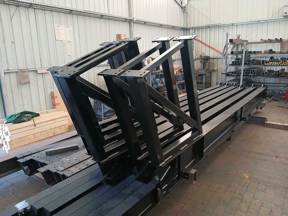 18x30x4,5m - konstrukcja hali