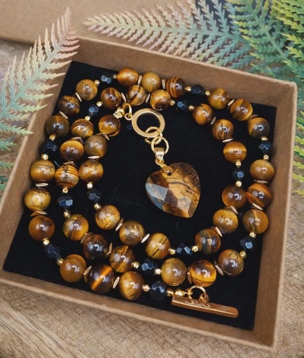 Długi naszyjnik z tygrysiego oka