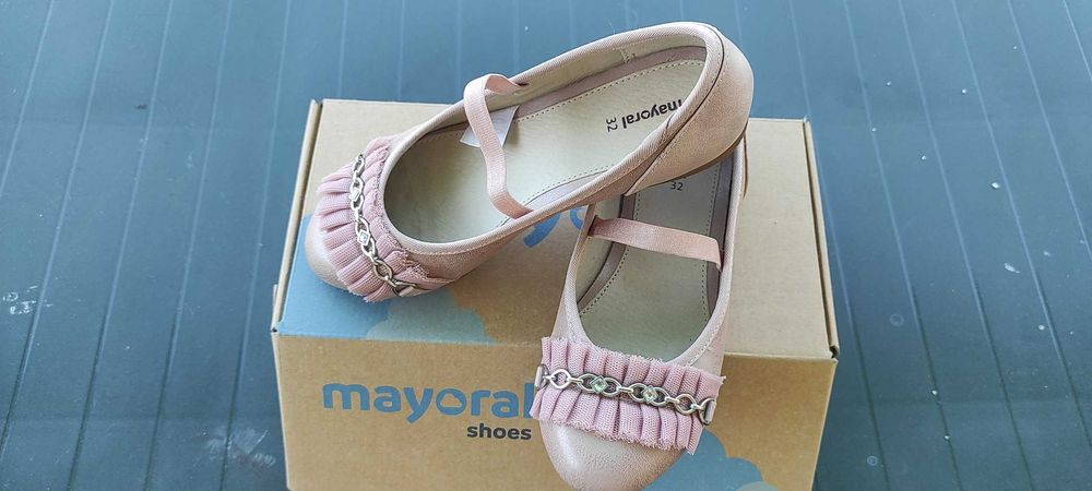 Sapatos Mayoral tamanho 32