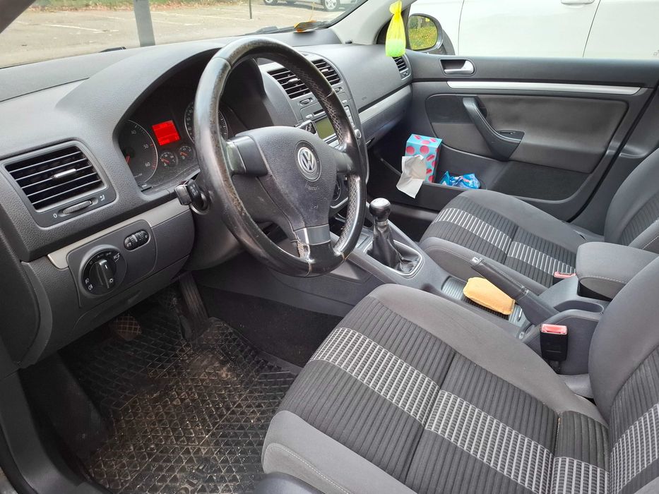 Golf V hatchback comfortline 2008 r. 1.9 TDI