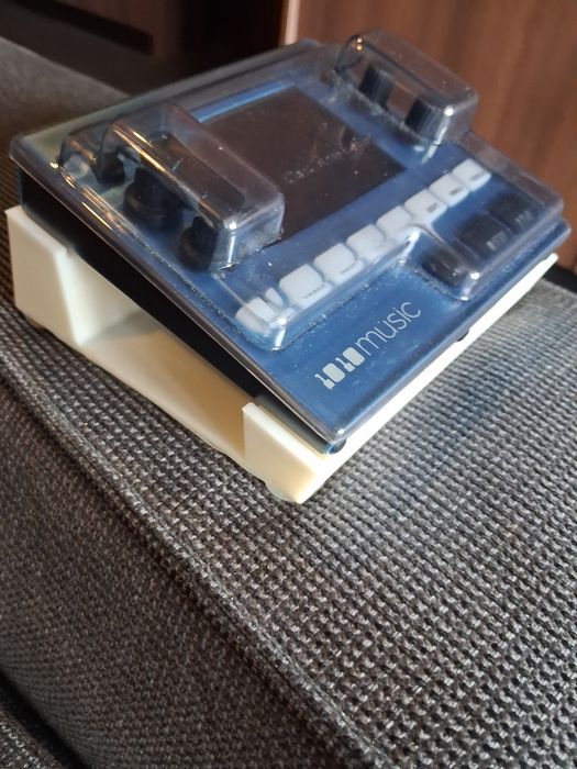 1010Music Bluebox e uma carrada de acessórios