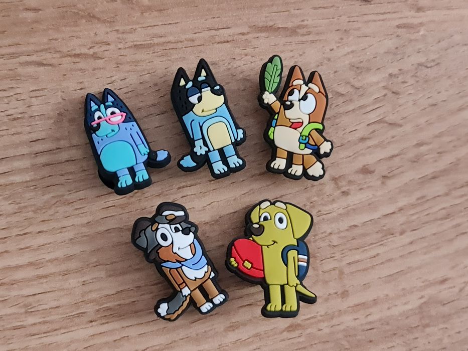 Charmsy do butów Bluey