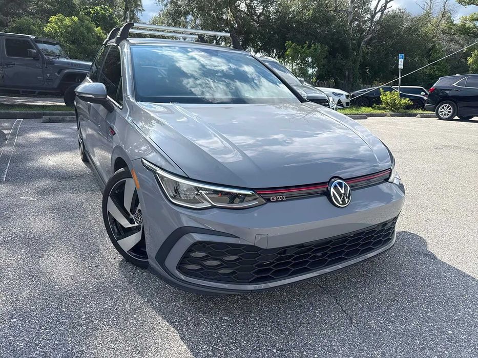 Volkswagen Golf GTI S      2022