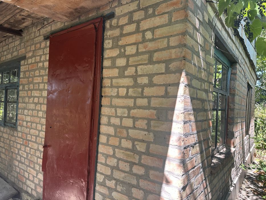 Приватизований в межах міста, вода в будинку