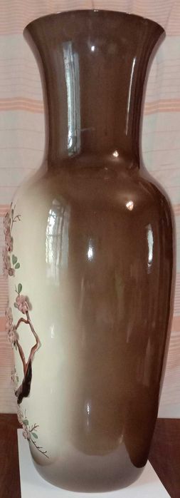 Большая красивая напольная ваза «Весна». Новая. Кисловодская фабрика