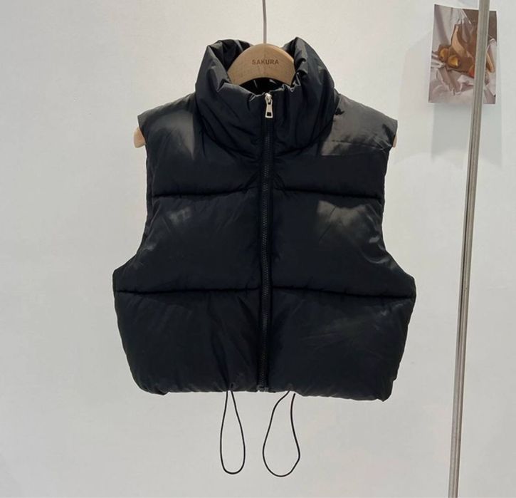 Женская жилетка из плащёвки, демисезонная