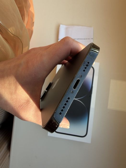 IPhone 14 pro Max 256/ space black