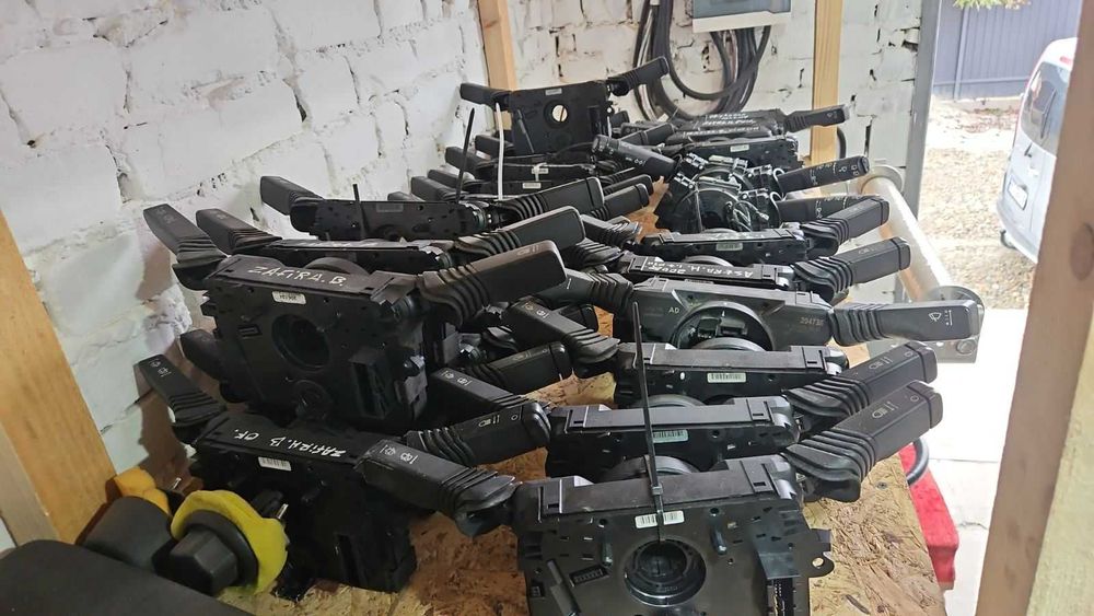 Шлейф керма на дві фішки 13306115 opel zafira b