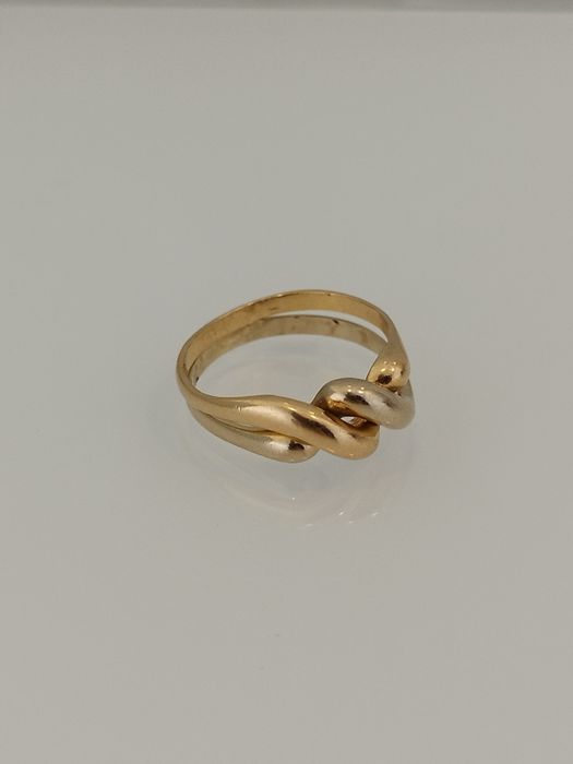 Anel em ouro de 19,2kt