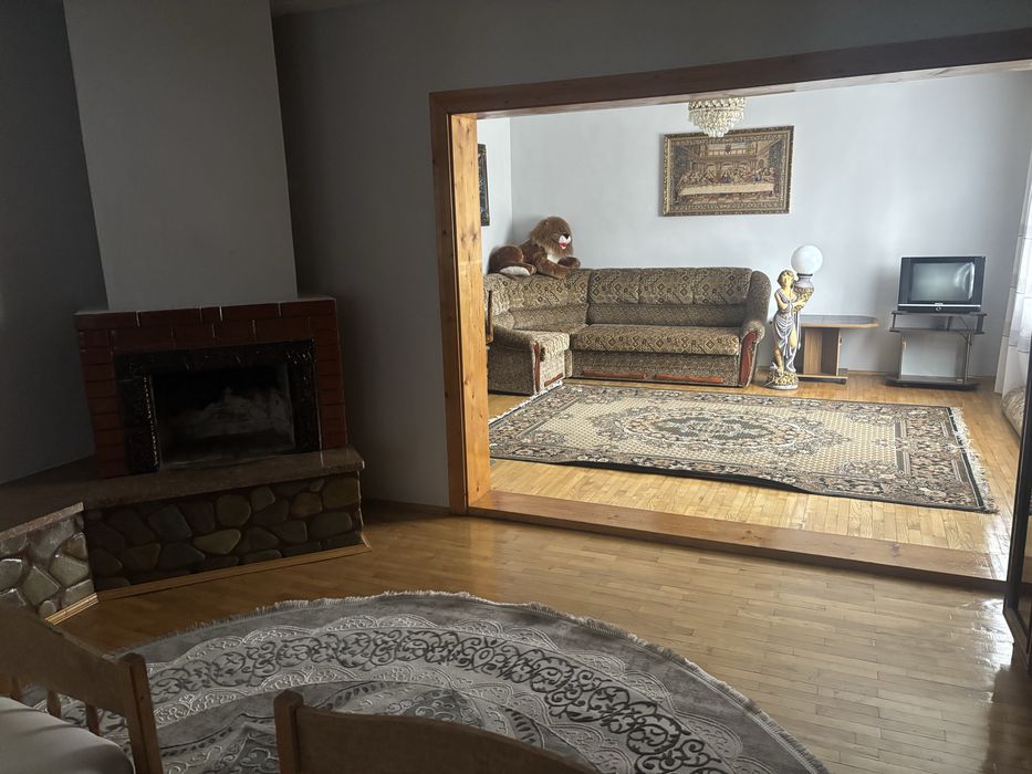 Будинок, оренда житла для великої компанії (Vidi House Верховина)
