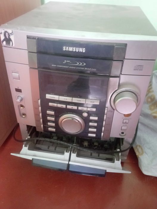 Музичний центр Samsung