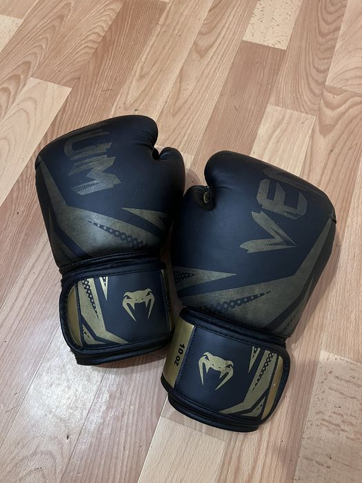 Перчатки боксерские детские Venum 10 Oz