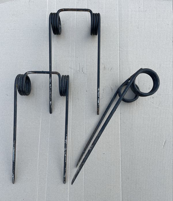 Граблина пружина на прес підбирач Case,John Deere..