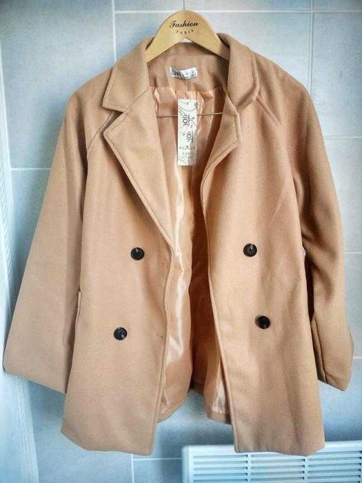 Трендове весняне пальто