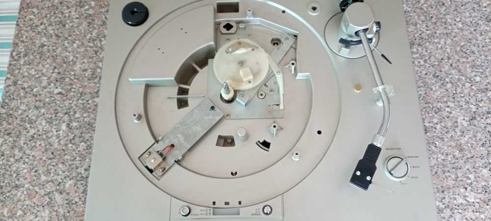 Gira-Discos Sony PS-T20