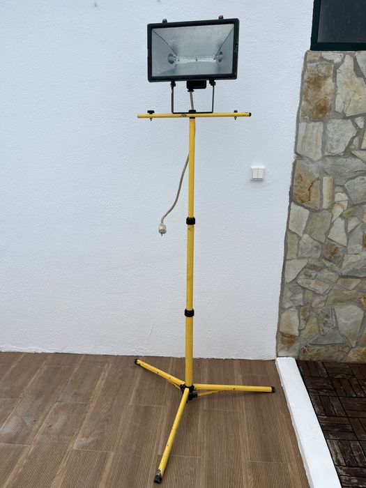 Vendo progetor de iluminação