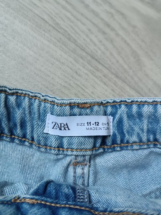 Джинсовые юбка шорты Zara .