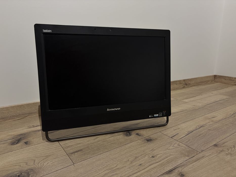 Komputer Lenovo aio thinkcentre M93z i5 ssd