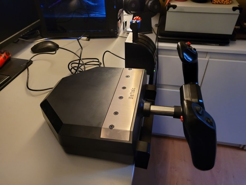 Wolant Logitech G Saitek Pro Flight Yoke System