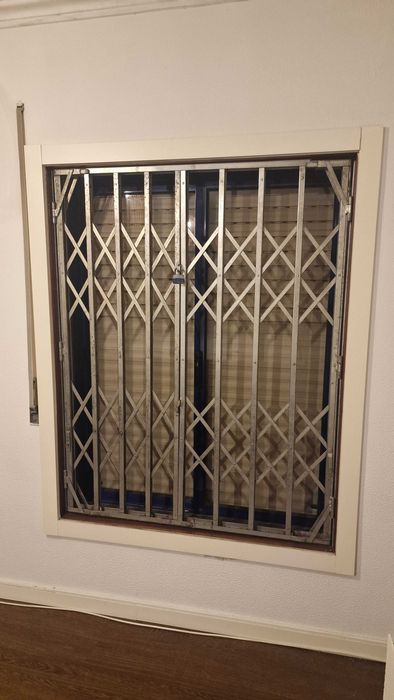 Barras deslizantes para janelas e porta