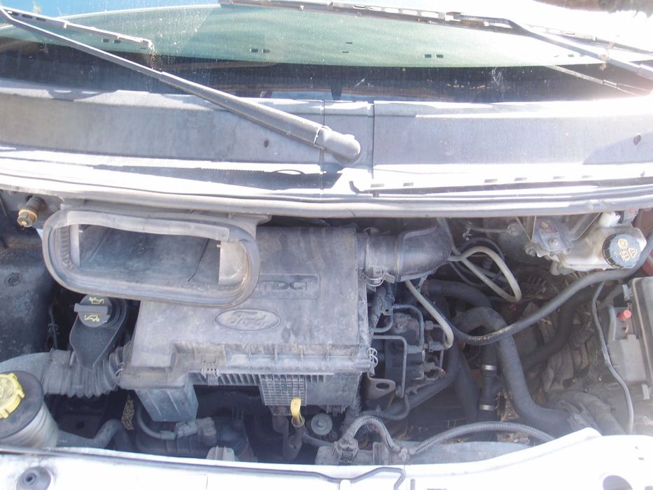 Ford Transit Bus/ Fotele/ 2.2D 85km / 2010r. / na części
