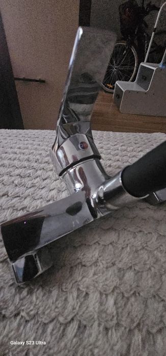 Bateria kranowa do ściany nowa