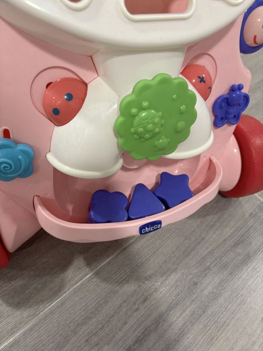 Andador chicco com musica